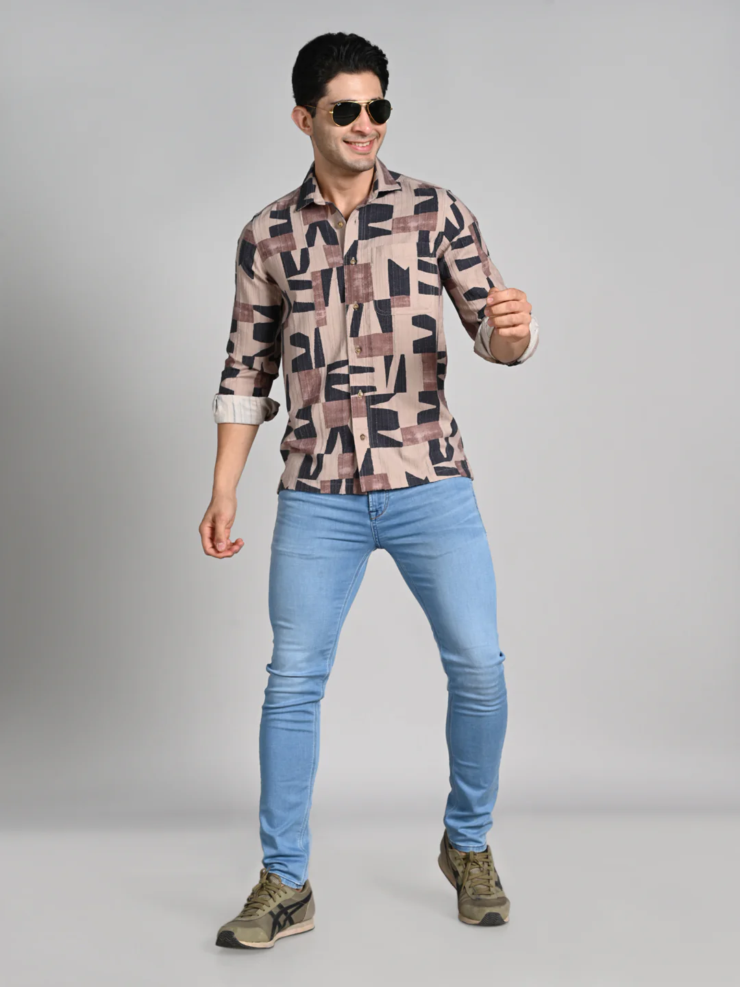 Full Sleeves Slim Fit Beige All Over Abstract Geometric TexturedPrint Shirt - Image 3