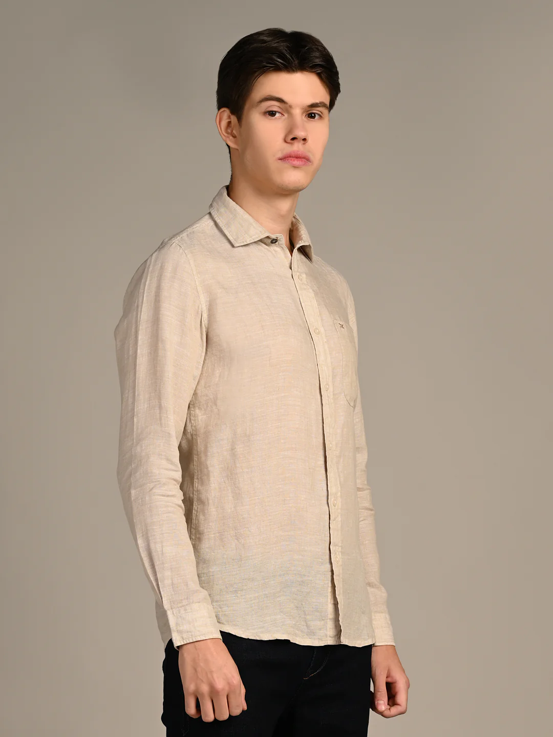 Full sleeves Slim Fit Beige Pure Linen Solid Shirt - Image 5