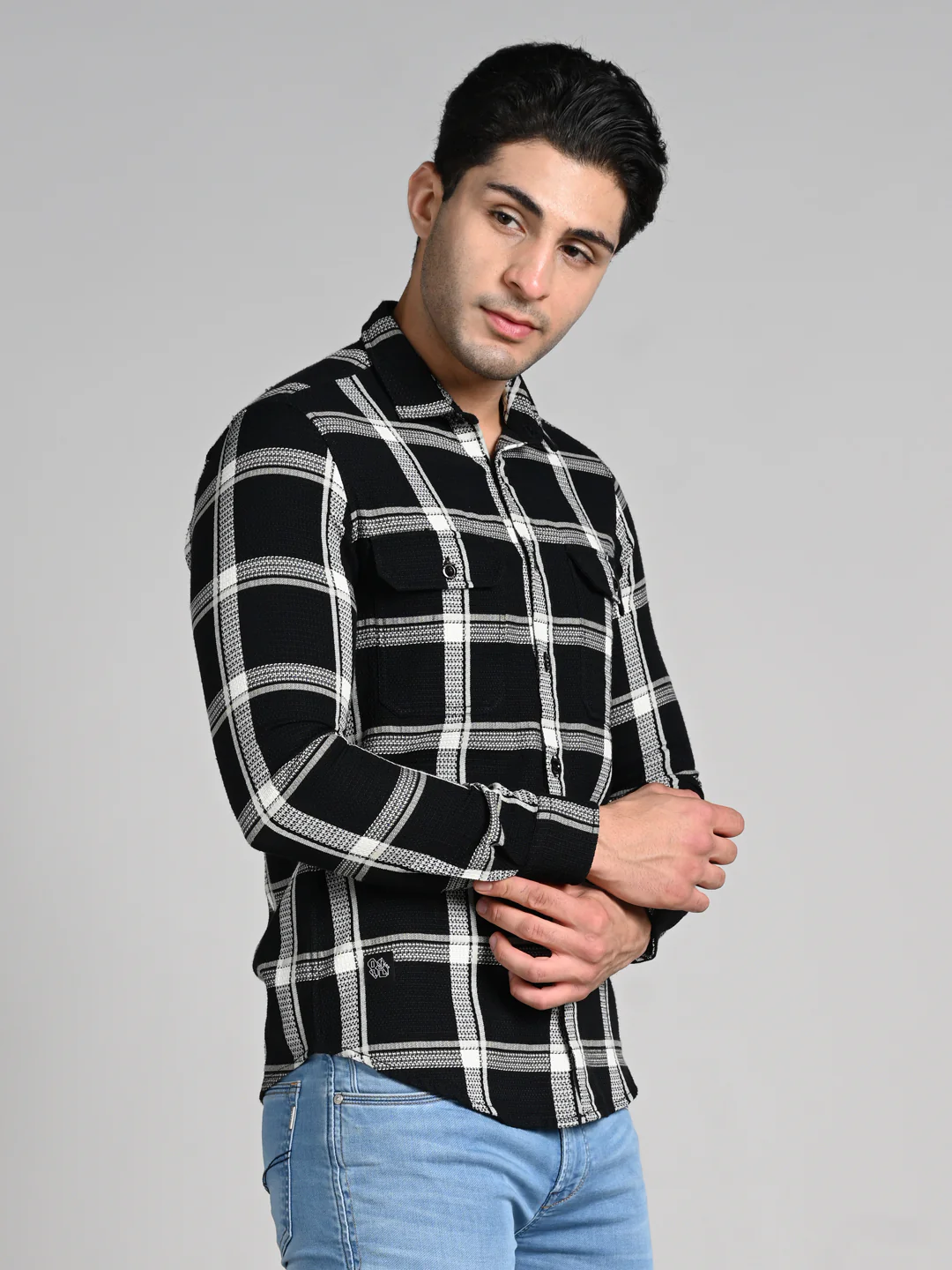 Full Sleeves Straight Fit Black Heavy Textured Double Pocket Checks Shirt - Image 5