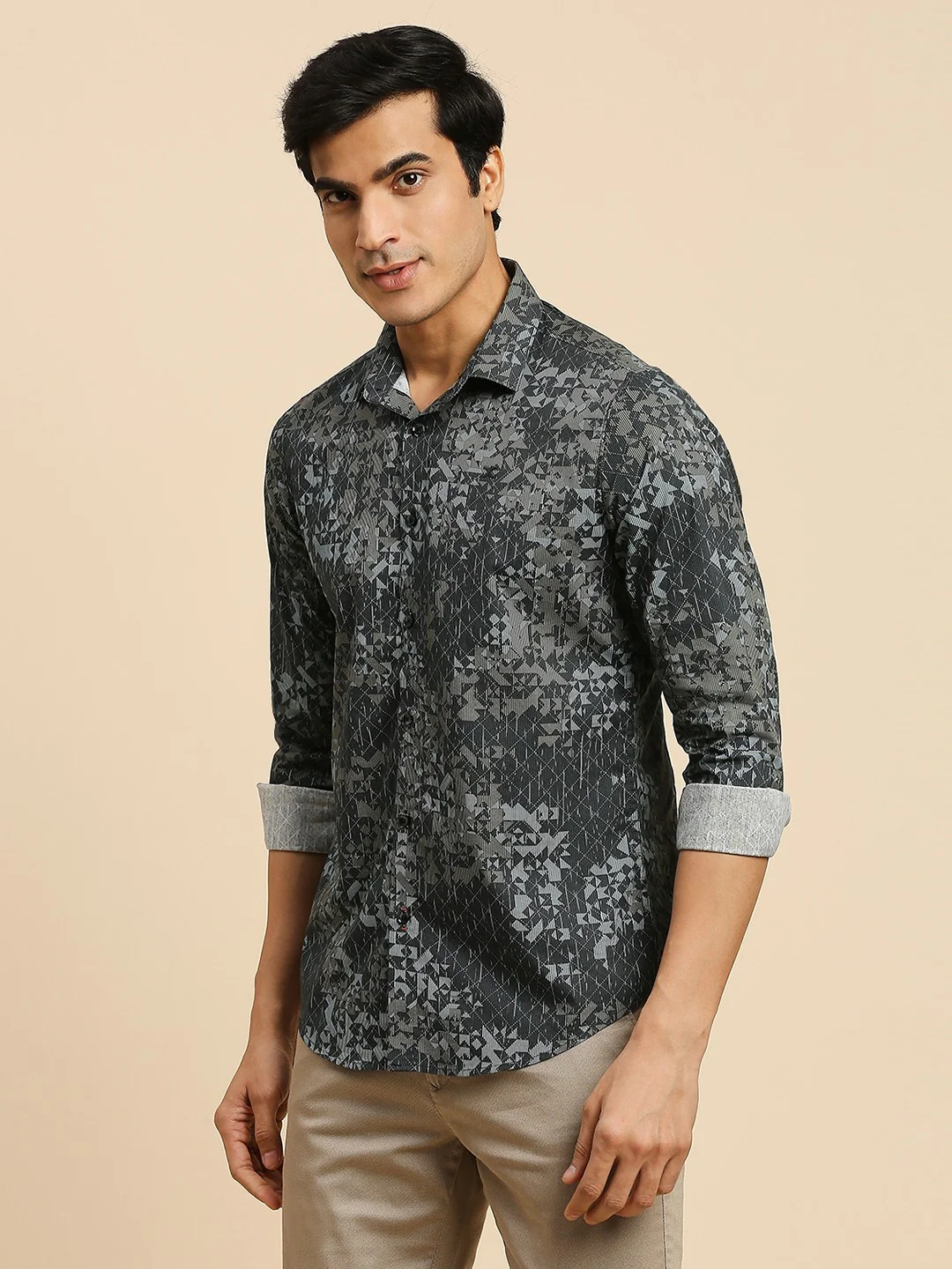 Full Sleeves Slim Fit Black all-over Abstract Geometric print Shirt - Image 4