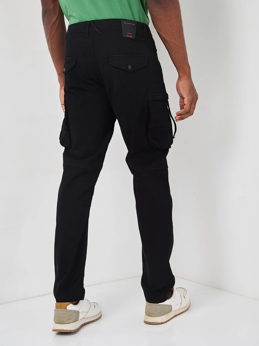 Killer Men Black Solid Cargo - Image 5