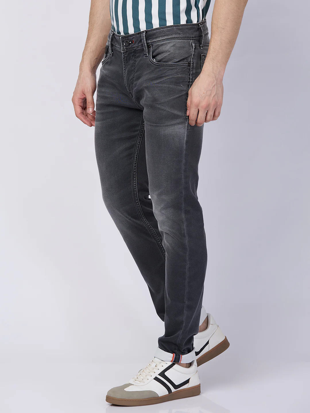 Killer Men Black Solid Slim Fit Jeans - Image 6