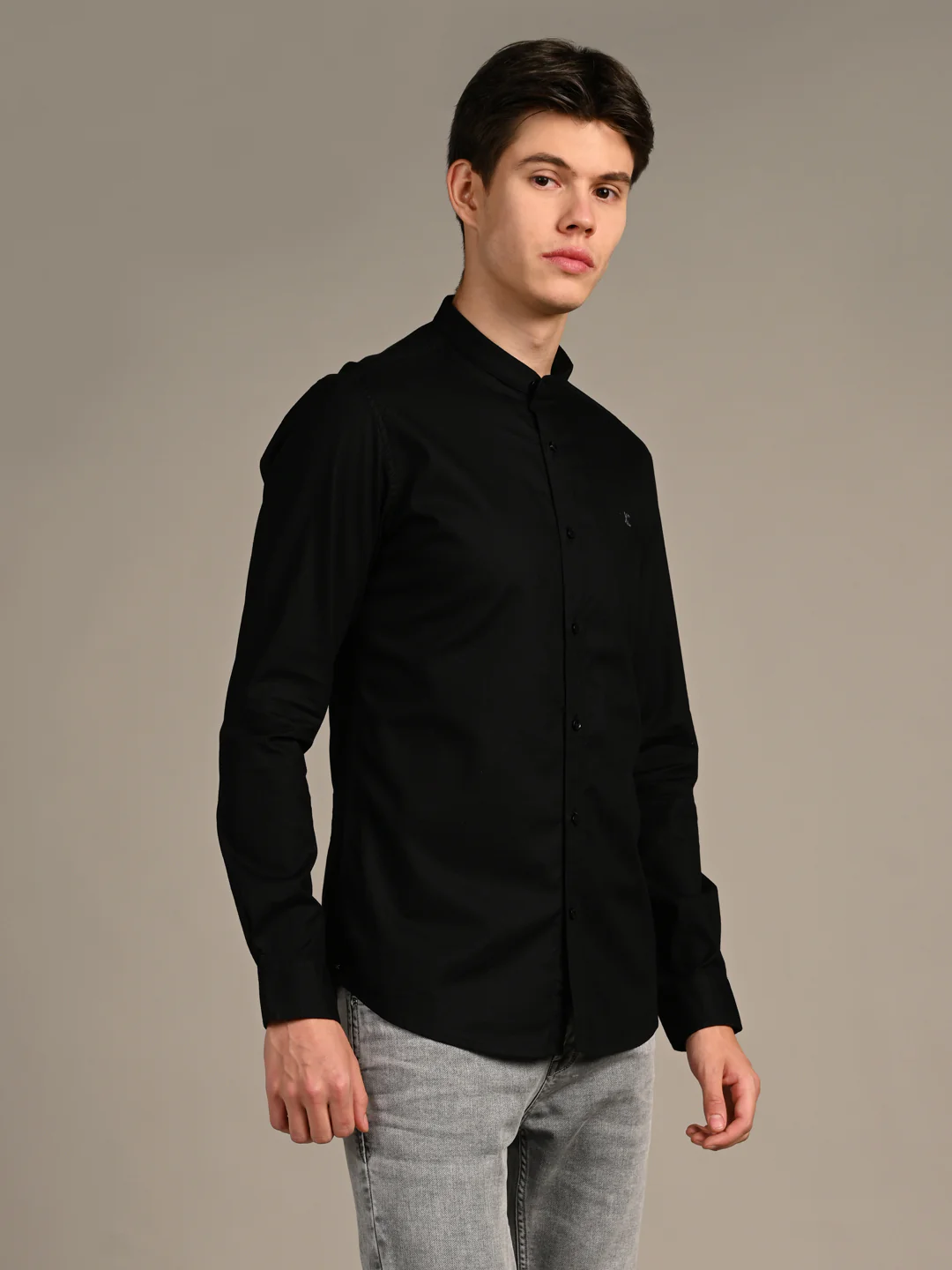 Full Sleeves Slim Fit Black Dobby Structure Mandarine Collar Solid Shirt - Image 5