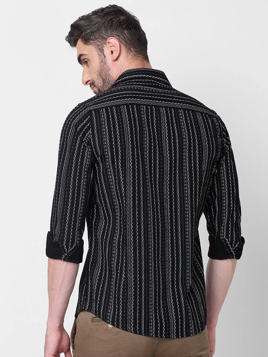 Full sleeves Slim Fit Black Dobby Structure Printed Stripe Shirt - Image 5