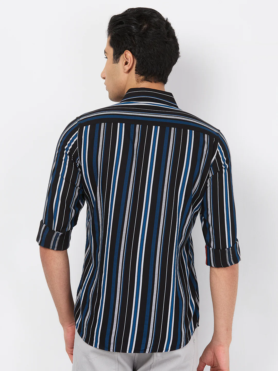 Full sleeves Slim Fit Black Structured Striper Shirt - Image 5
