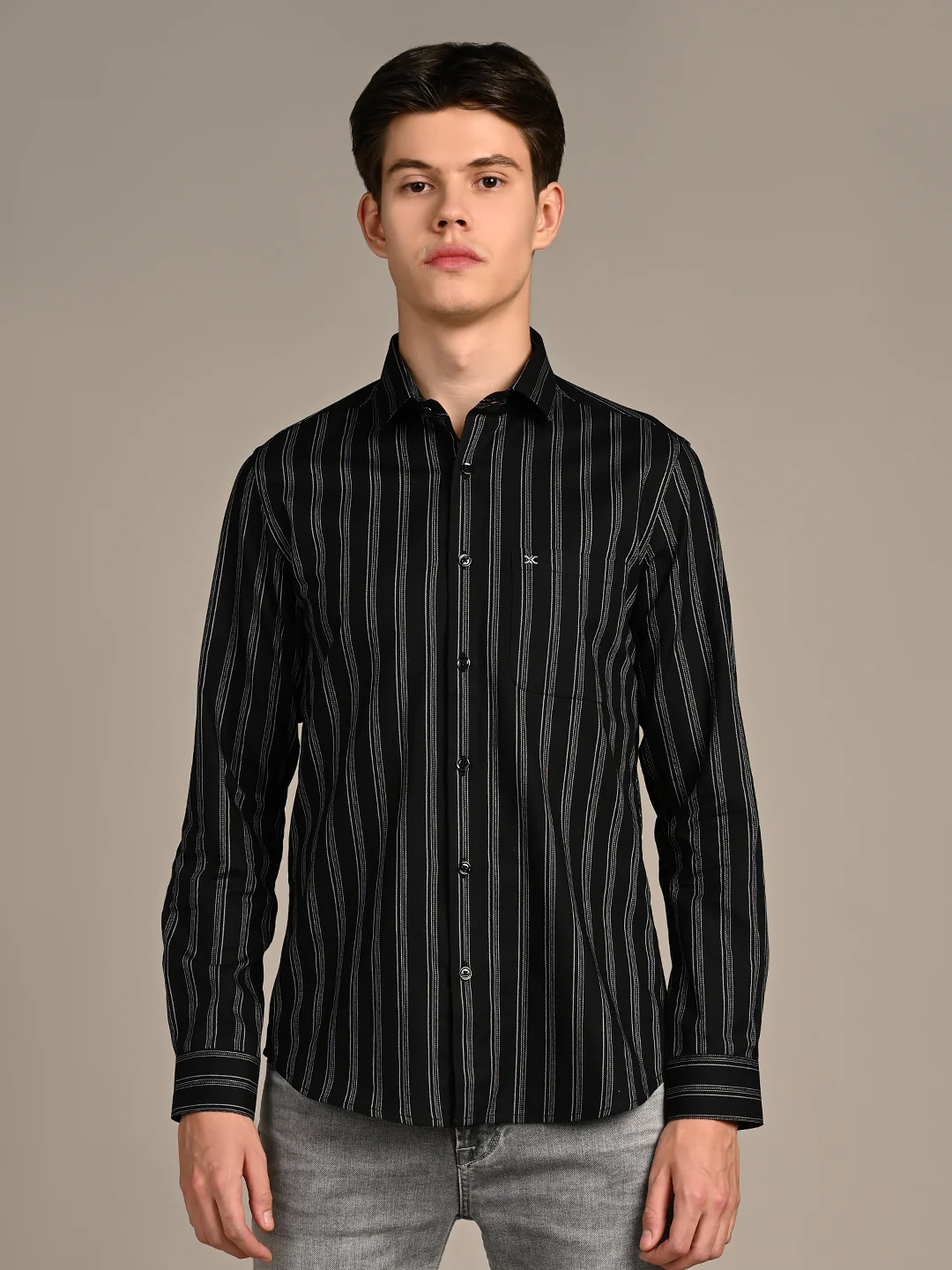 Full Sleeves Slim Fit Black Dobby Structure Striper Shirt - Image 4