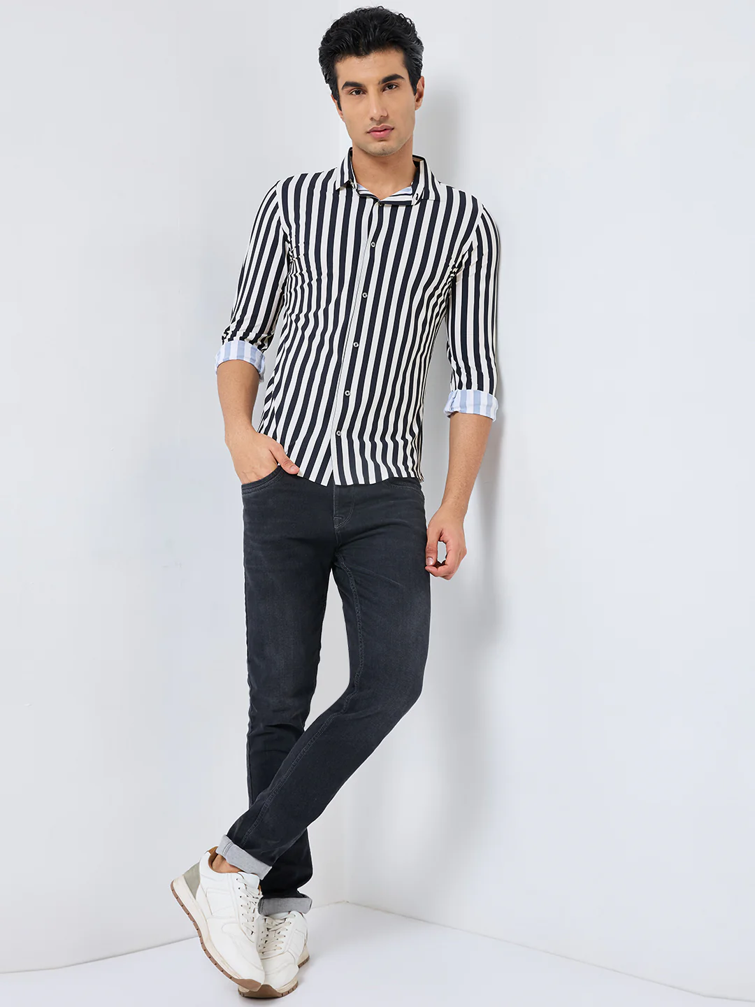 Full Sleeves Slim Fit Black Fine Knit Sail Stripe Shirt - Image 4