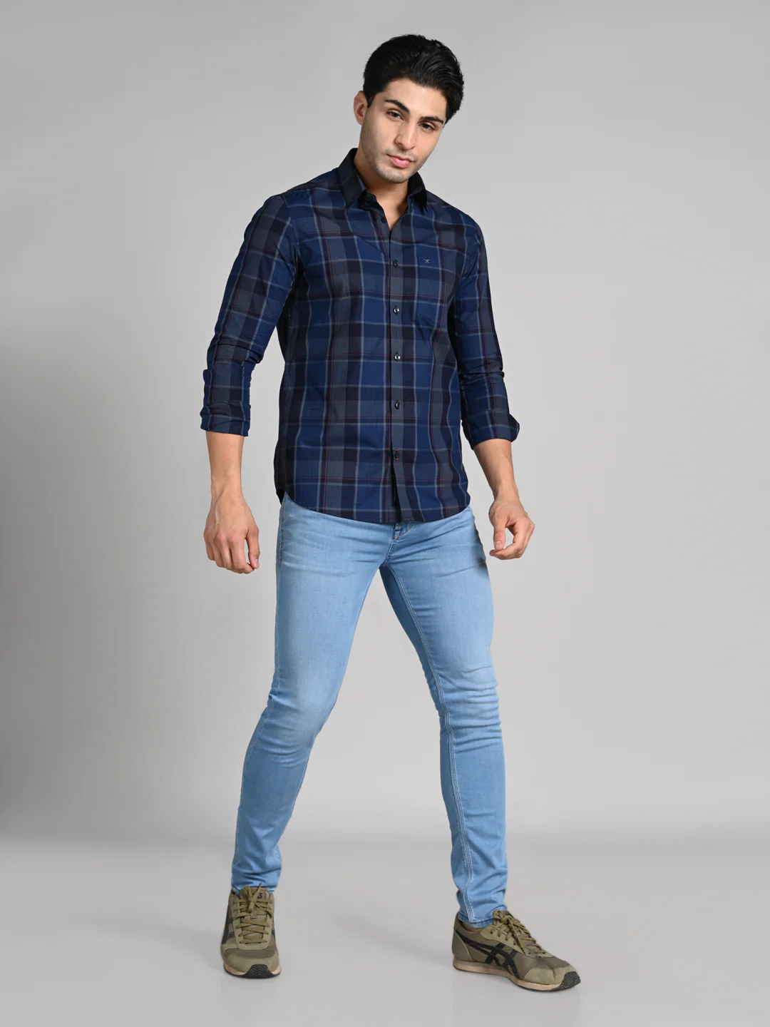Full Sleeves Slim Fit Navy Tonal Checks Shirt - Image 3