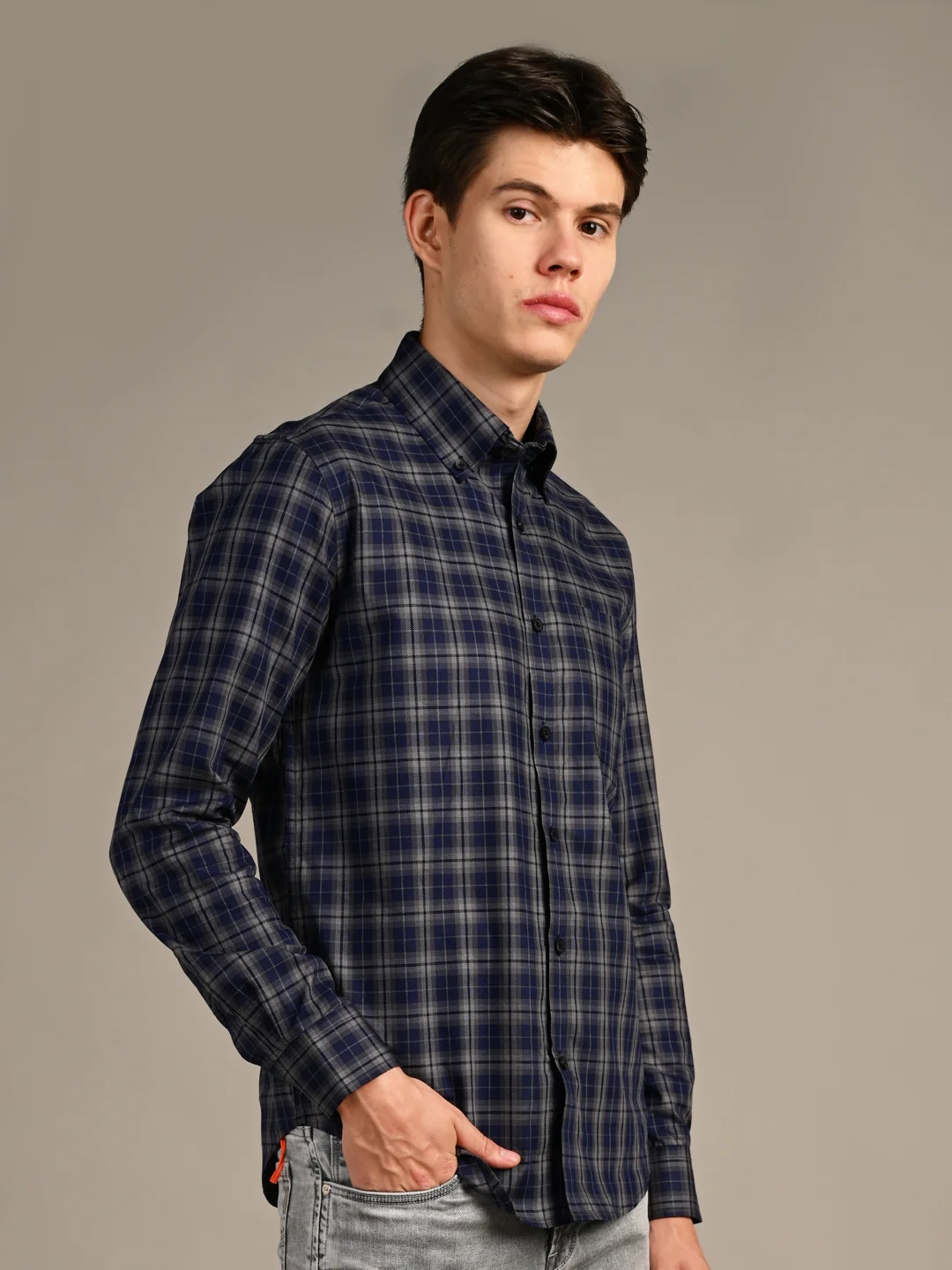 Full Sleeves Slim Fit Navy Button-Down Dobby Checks Shirt - Image 6