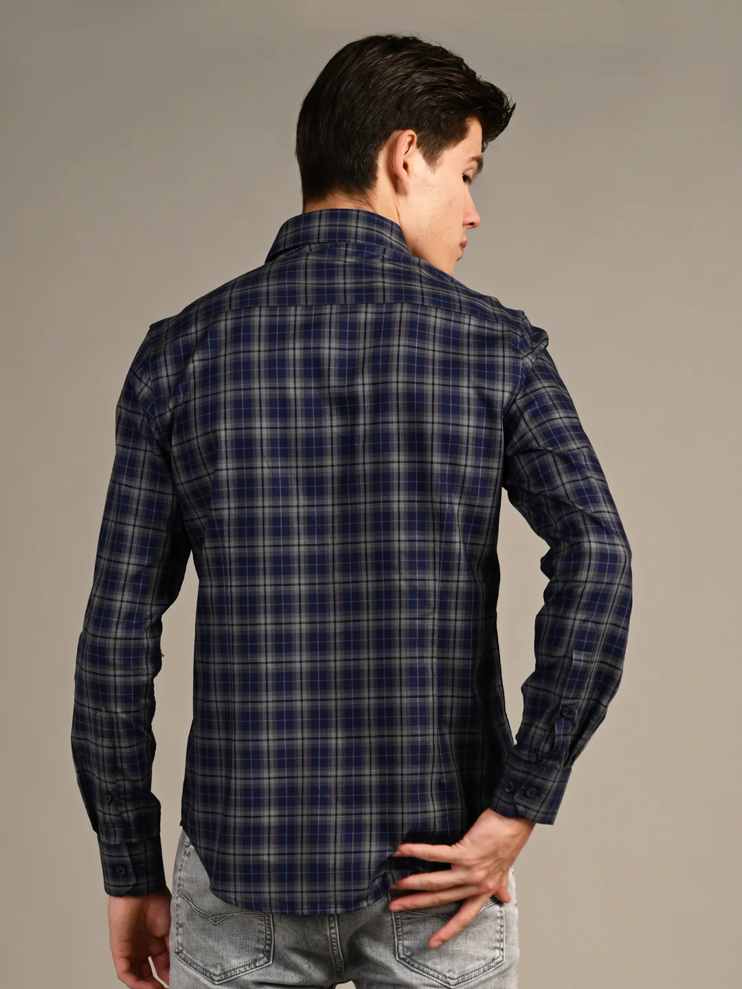 Full Sleeves Slim Fit Navy Button-Down Dobby Checks Shirt - Image 7