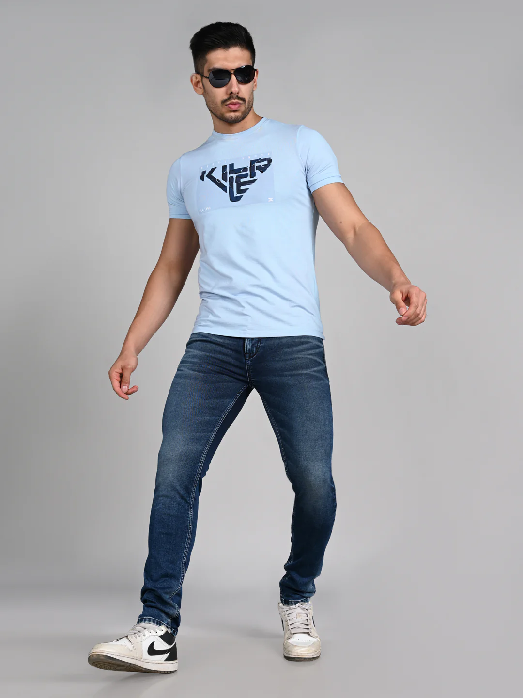 Killer Men Blue Solid Slim Fit Jeans - Image 3