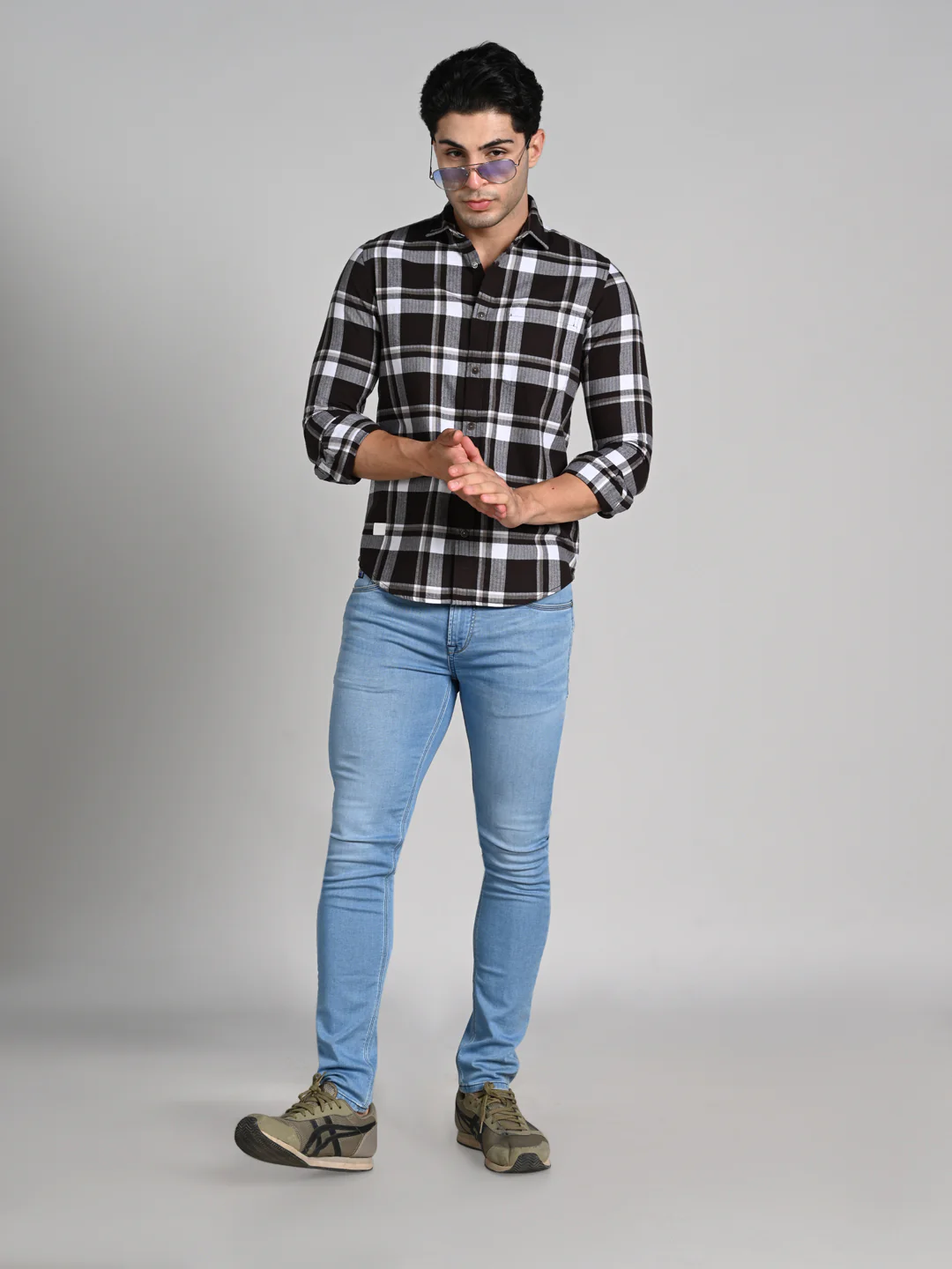 Full Sleeves Staight Fit Coffee Herringbone Checks Shirt - Image 3