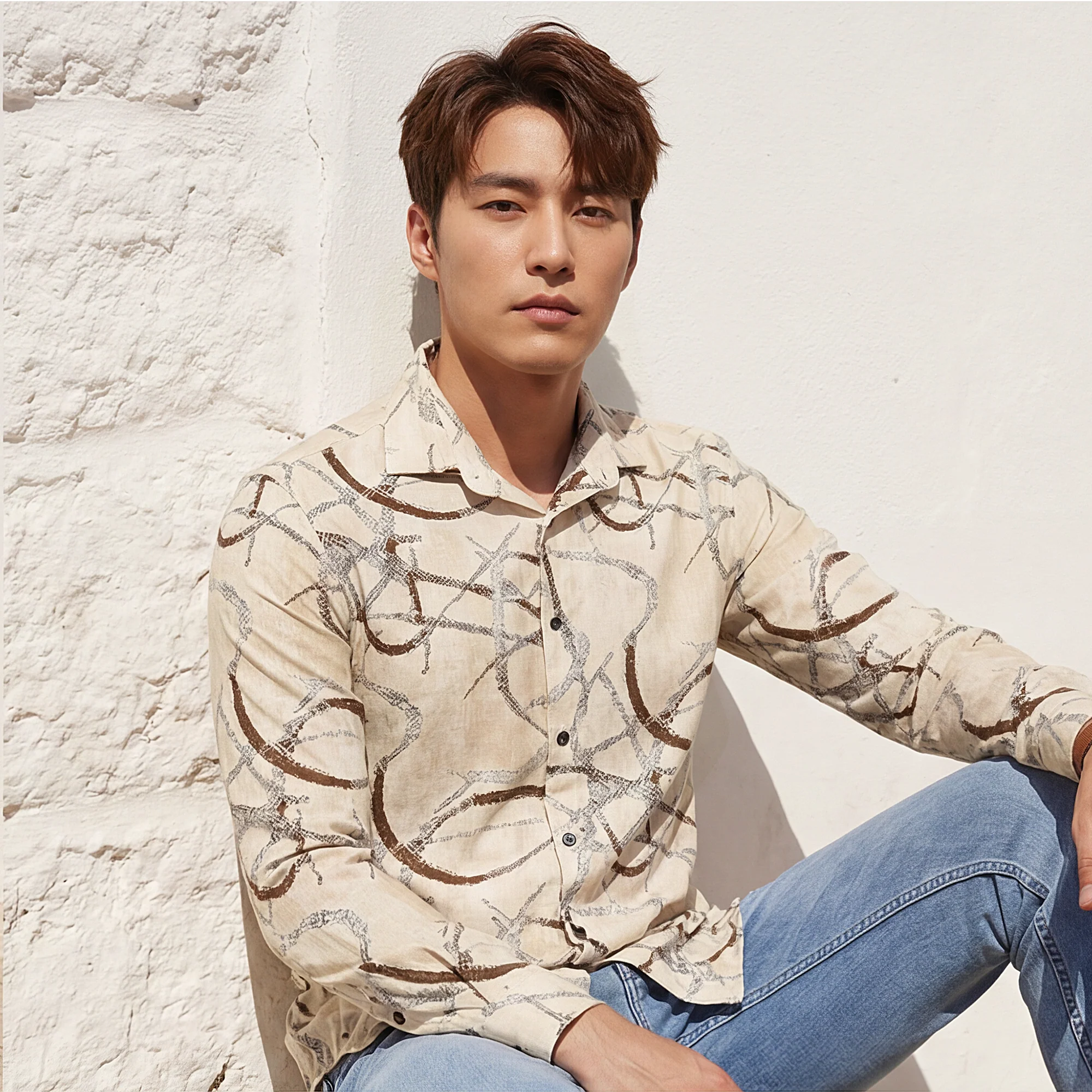Full Sleeves Slim Fit Beige Abstract Linear Print Shirt - Image 2