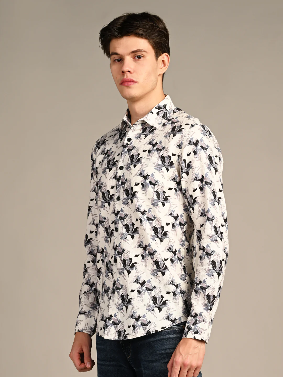 Full sleeves Slim Fit Cream All-Over Floral Dobby Textured Print Shirt - Image 6
