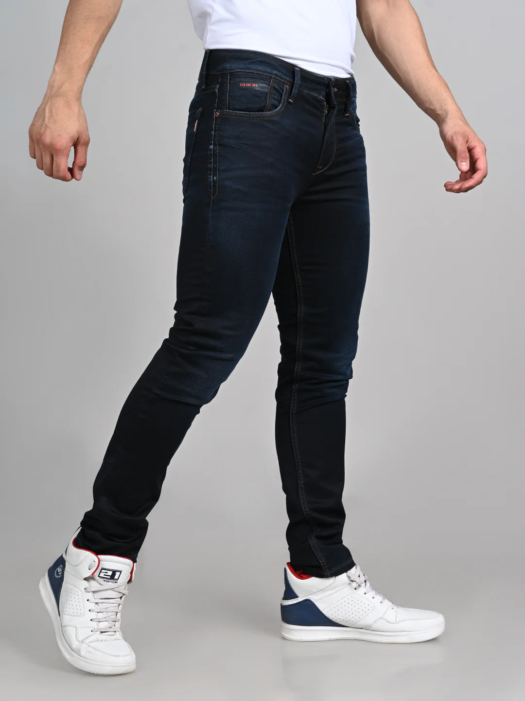 Killer Men Dark Blue Solid Slim Fit Jeans - Image 6