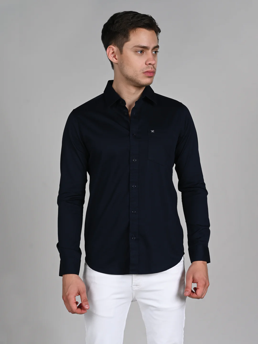 Full Sleeves Slim Fit Navy Doddy Structured Solid Shirt - Image 4