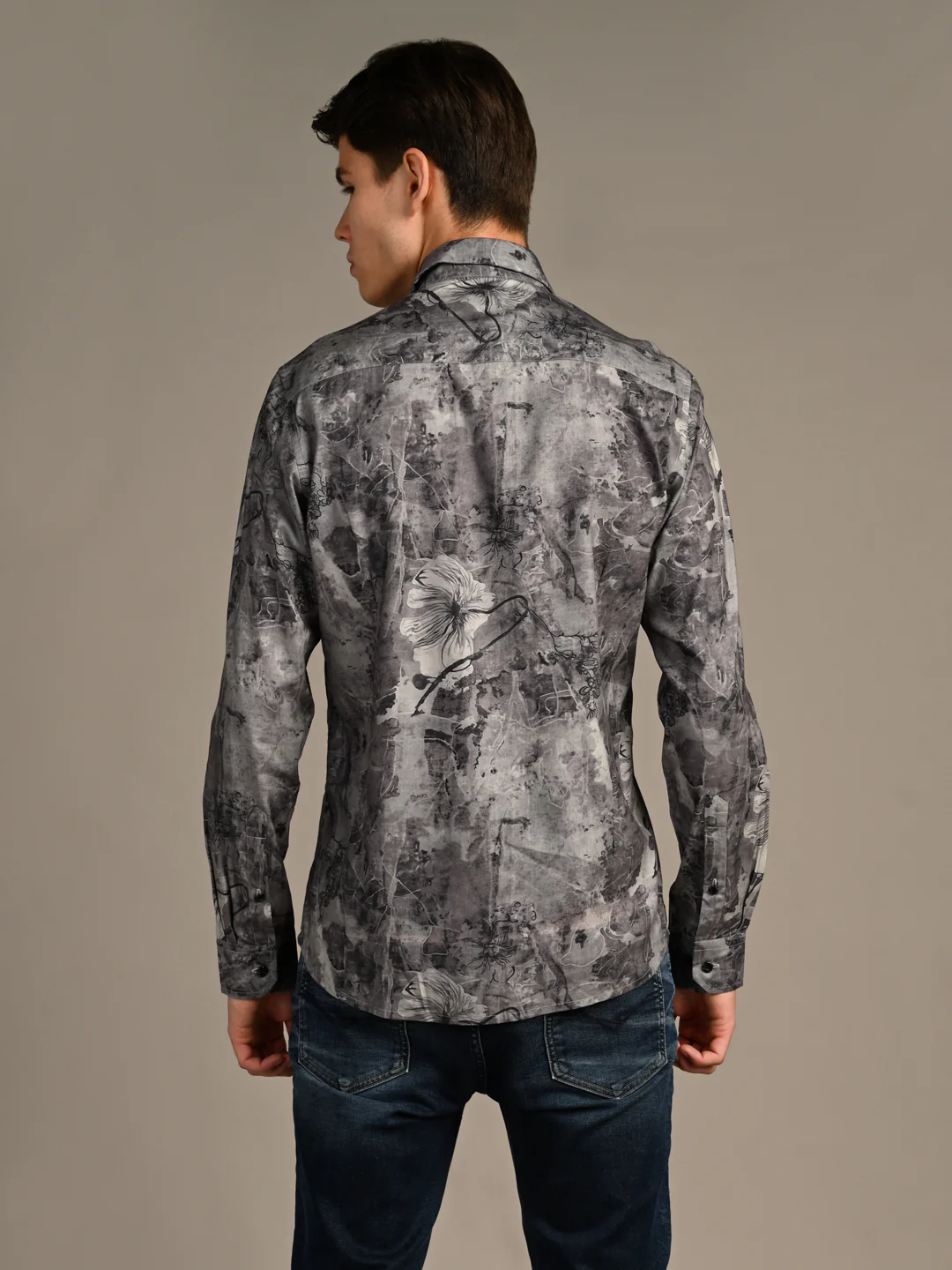 Full Sleeves Slim Fit Charcoal All-Over Grunge Floral Print Shirt - Image 7