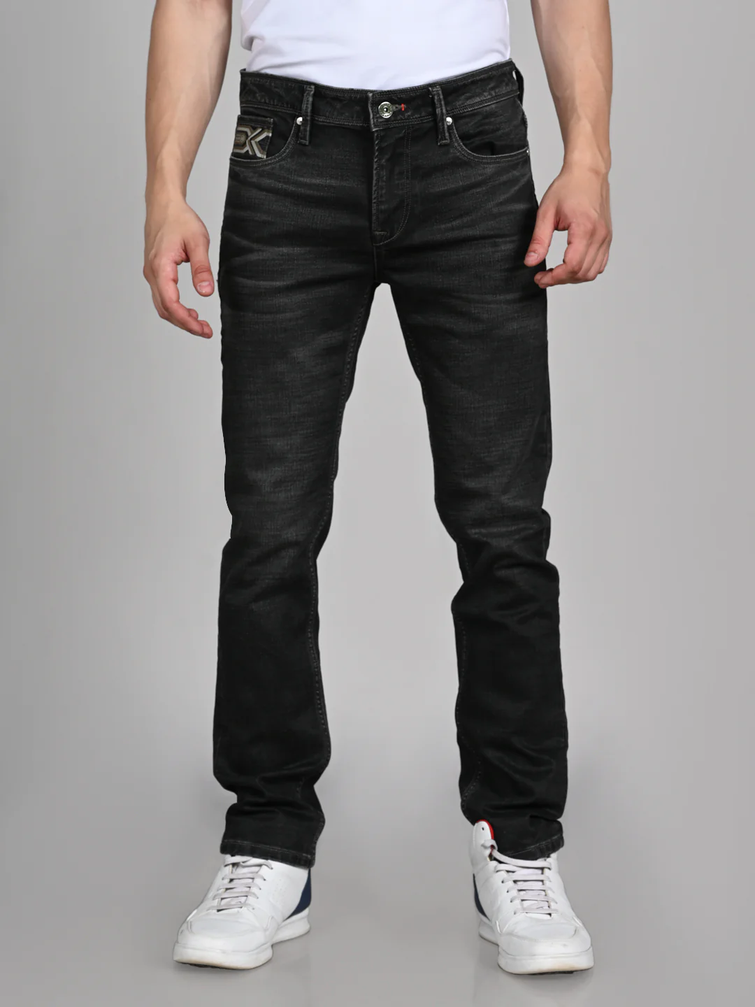 Killer Men Dark Grey Solid Slim Fit Jeans - Image 4