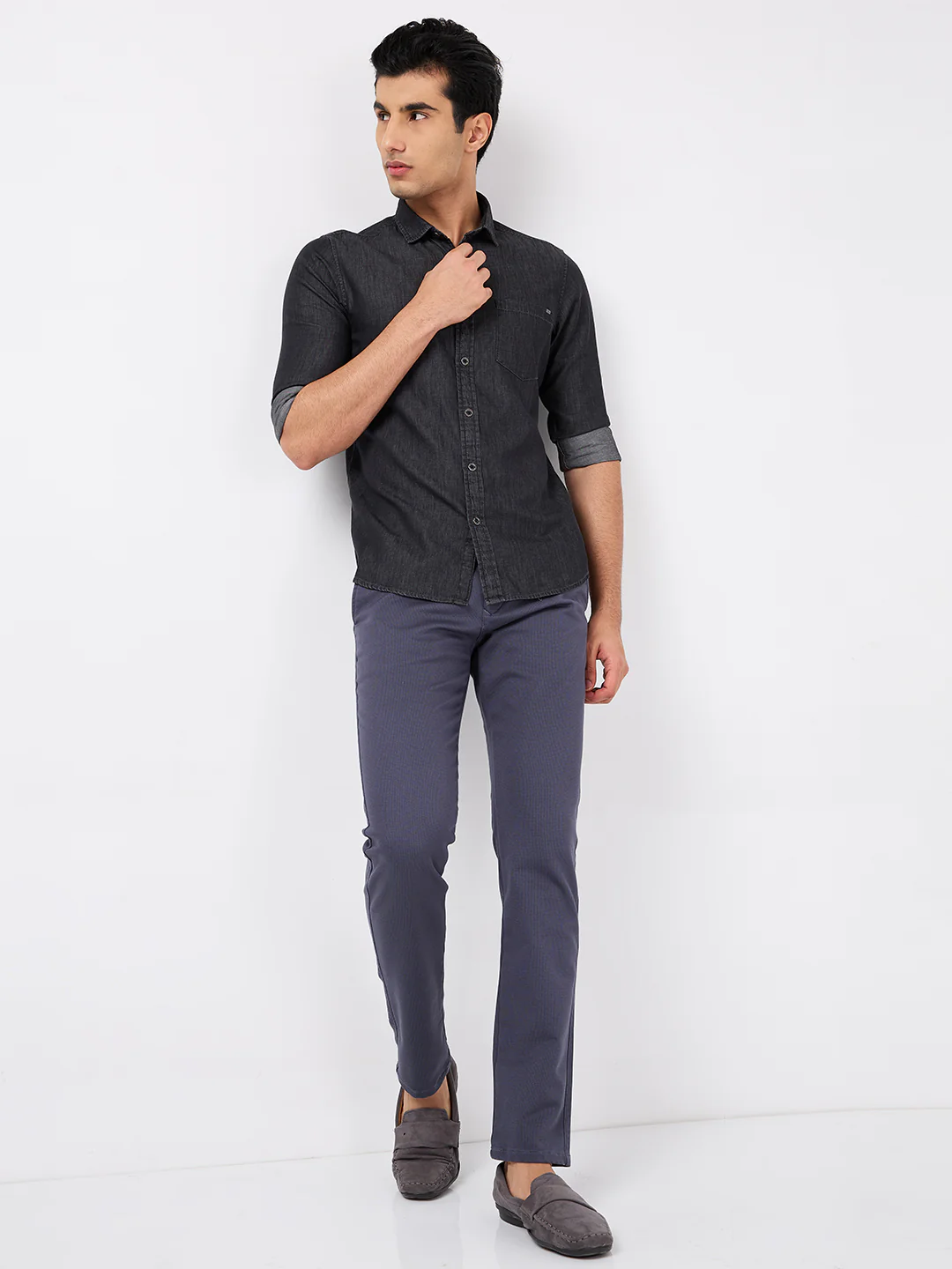 Full sleeves Slim Fit Black Dark Wash Indigo Solid Shirt - Image 3
