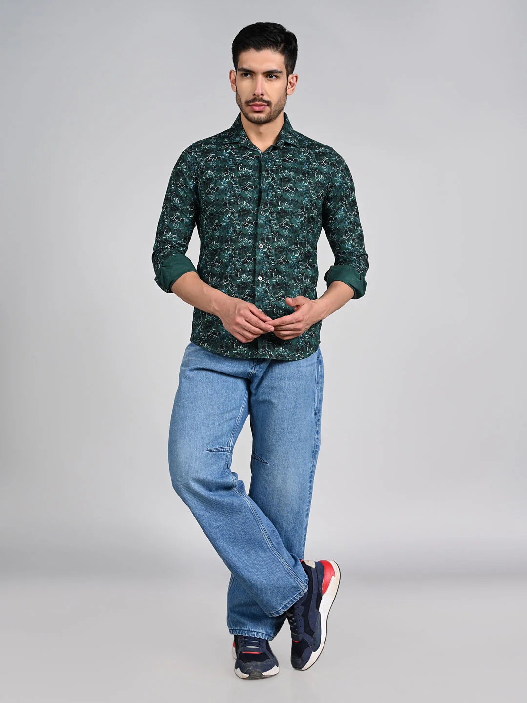 Full Sleeves SlimFit Green All-Over Abstract Rose Outline Print Shirt - Image 3