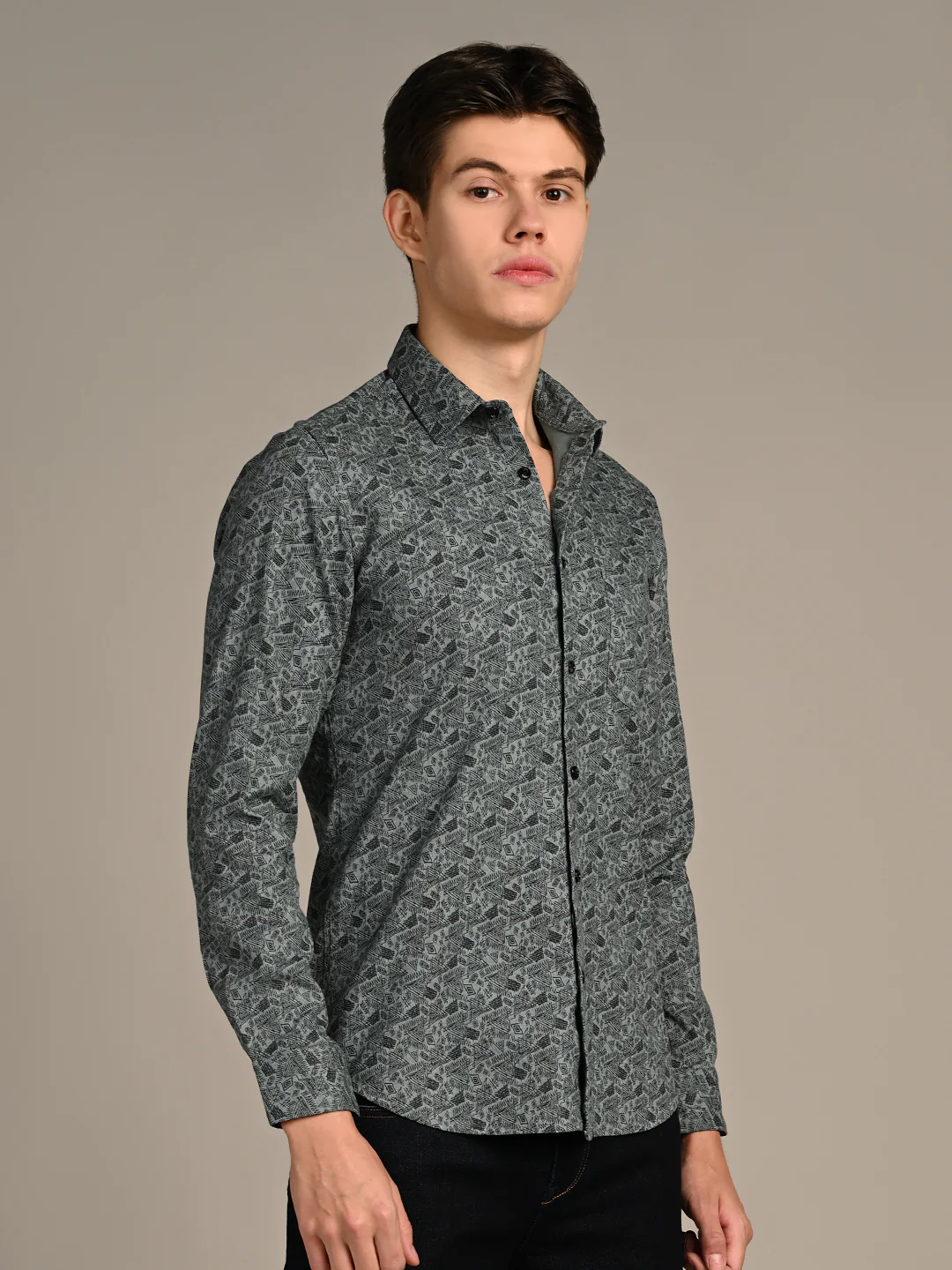 Full Sleeves Straight Fit Green All-Over Abstract Geometric Print Shirt - Image 5