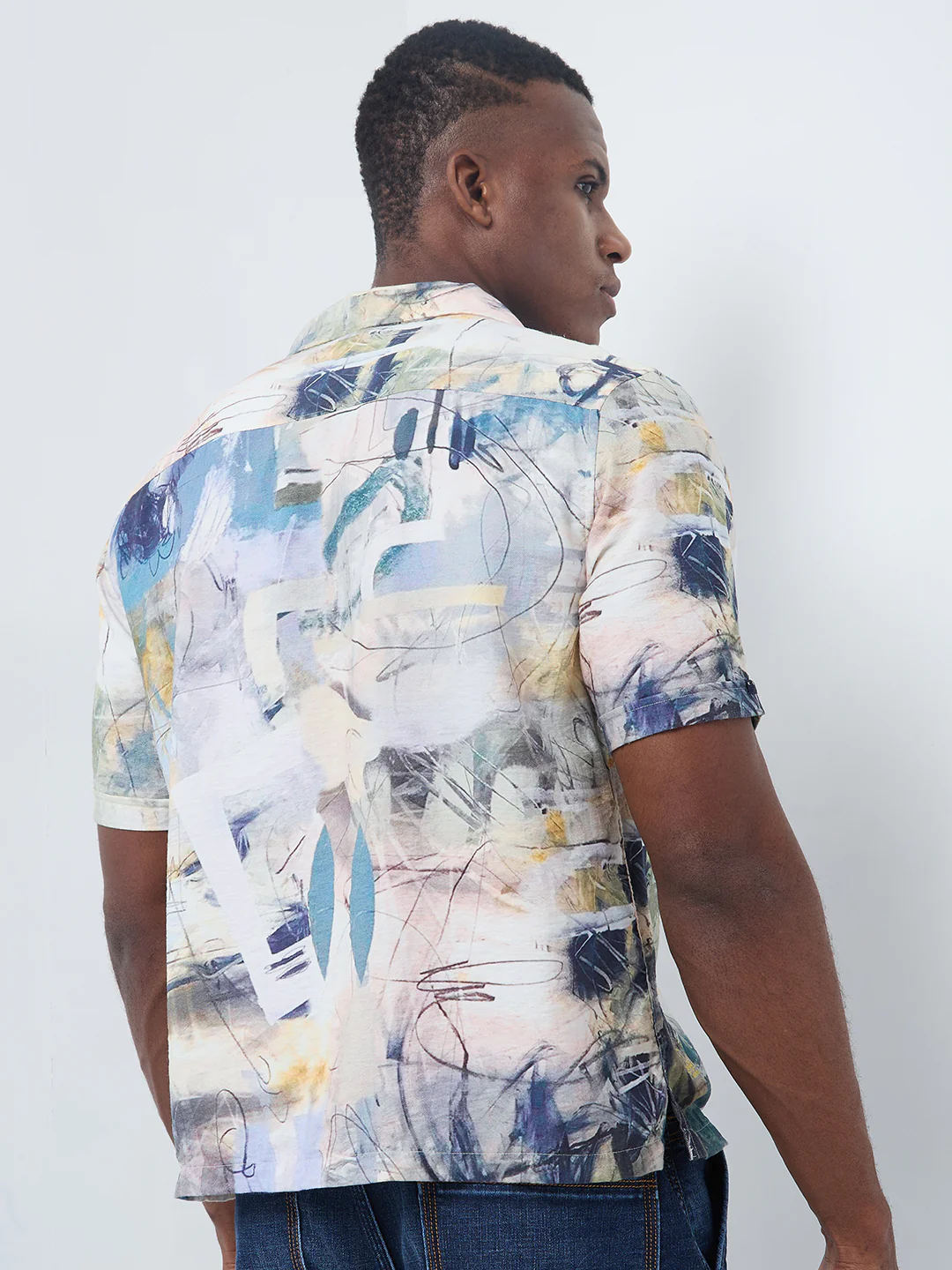 Half Sleeves Regular Fit Grey Bold abstract painterly Cuban Collar Print Shirt - Image 5