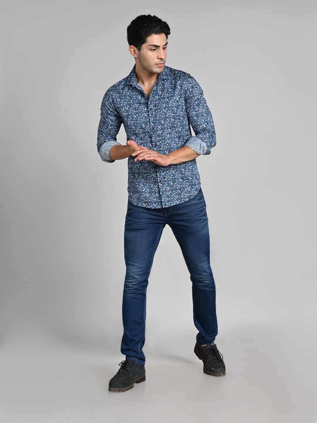 Full Sleeves Slim Fit Grey All Over Abstract Floral Floral Satin Solid Shirt - Image 3