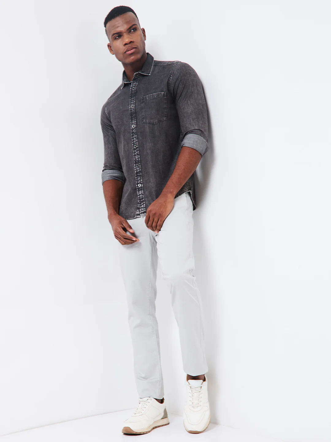 Full sleeves Slim Fit Mid Black Wash Indigo Solid Shirt - Image 3