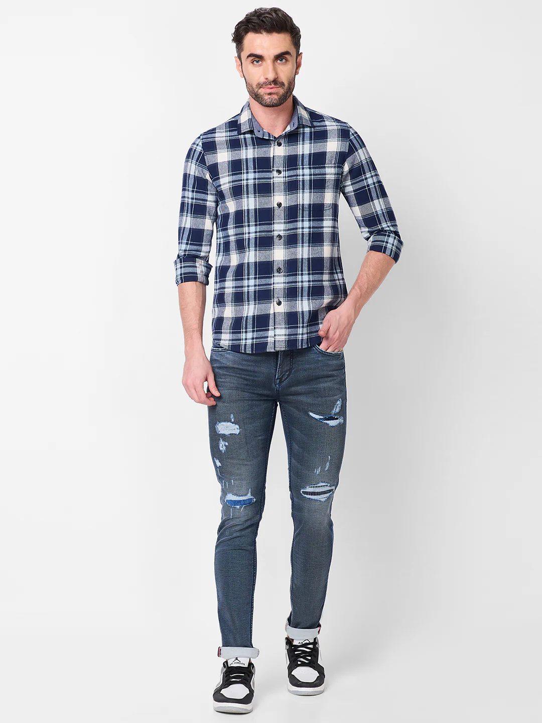 Full sleeves Slim Fit Navy Brushed Checks Shirt - Image 4