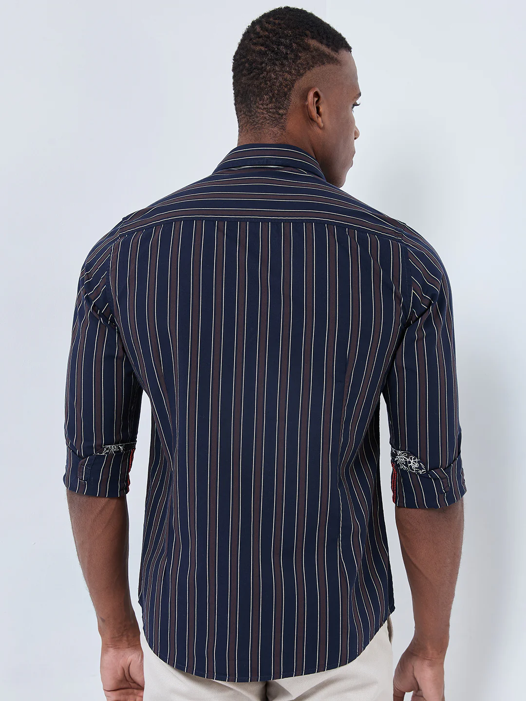 Full sleeves Slim Fit Navy Structured Striper Shirt - Image 5