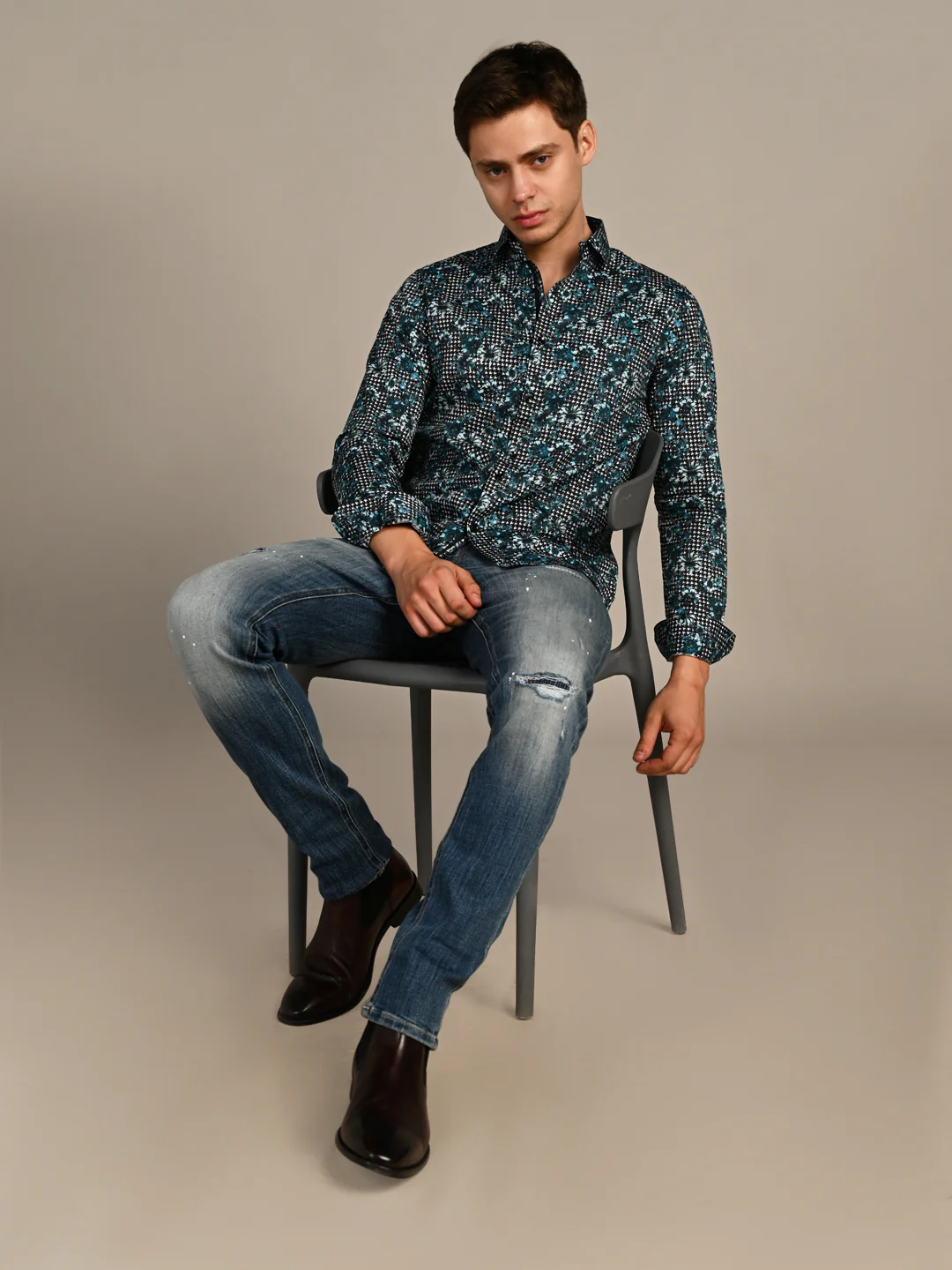 Full sleeves Slim Fit Peacock Blue All-Over Houndstooth Floral Print Shirt - Image 3