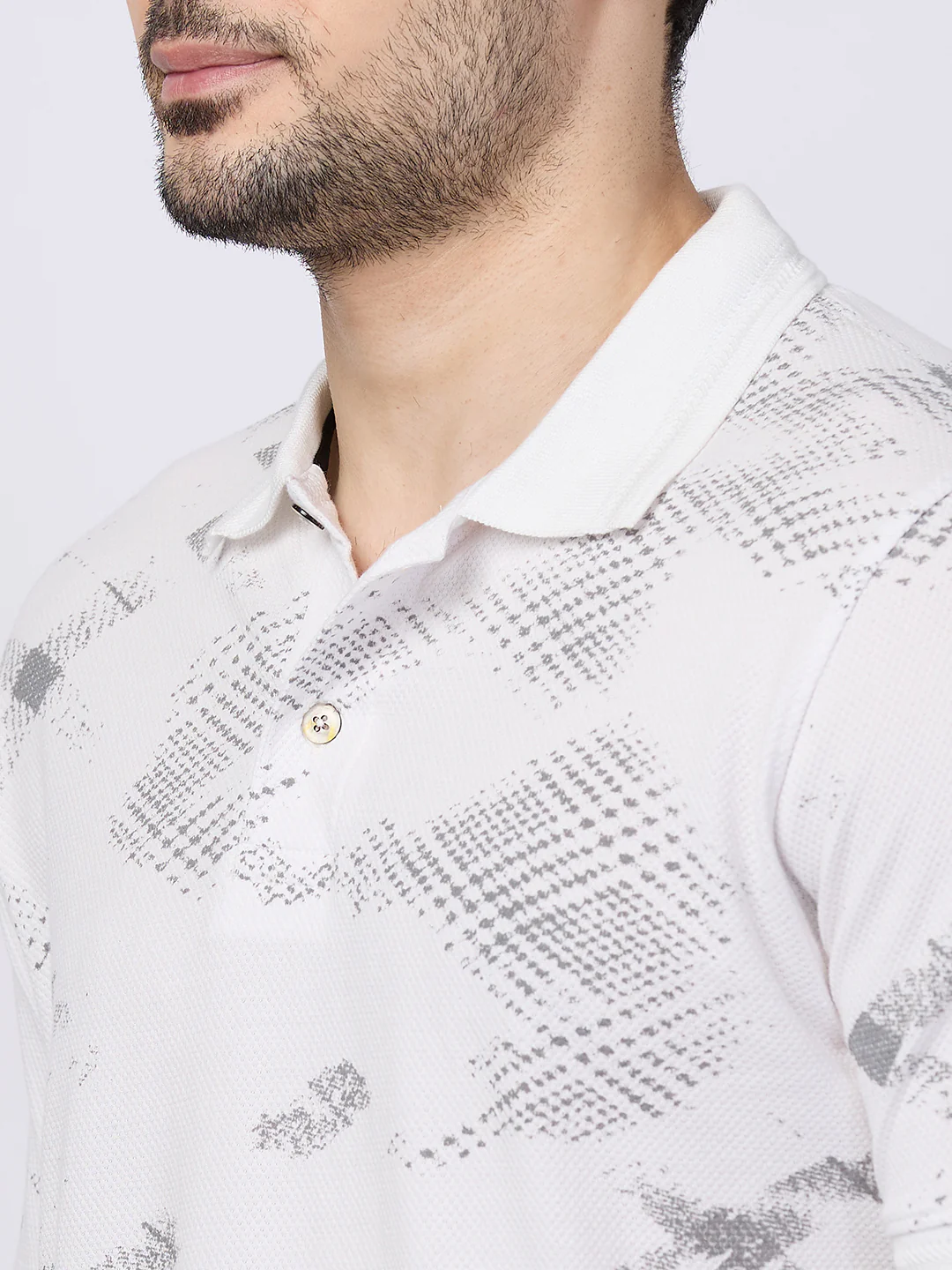 Killer Men White Printed Slim Fit T-Shirts - Image 7