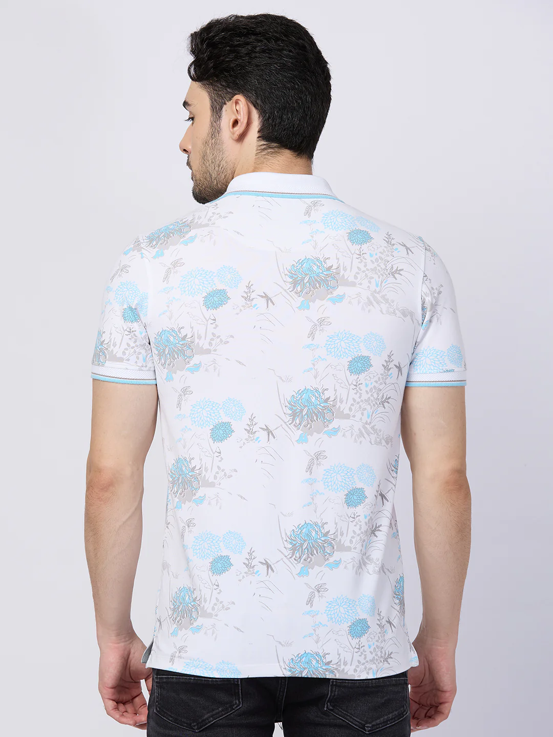 Killer Men White Printed Slim Fit T-Shirts - Image 5