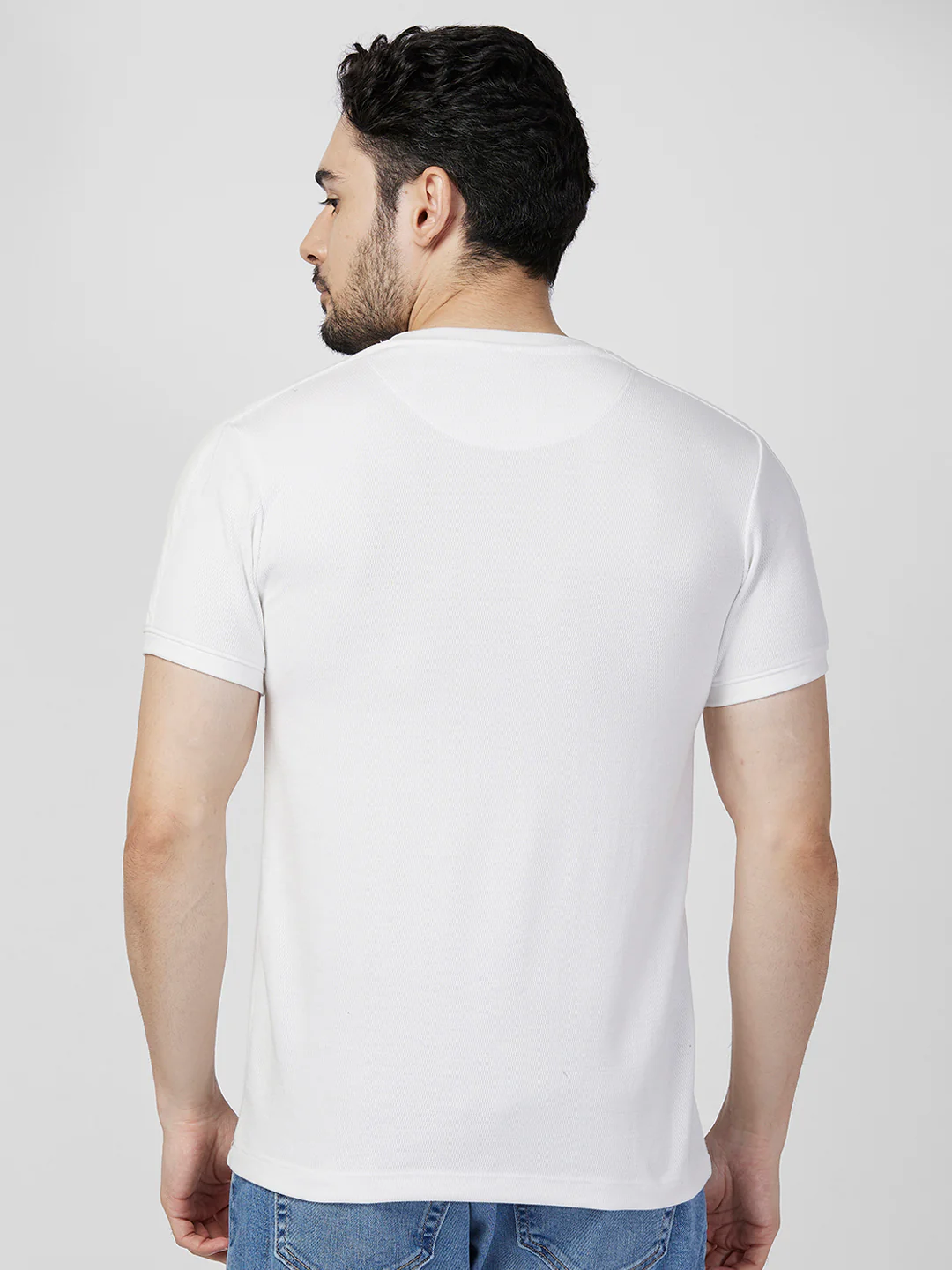 Killer Men White Printed Slim Fit T-Shirts - Image 5