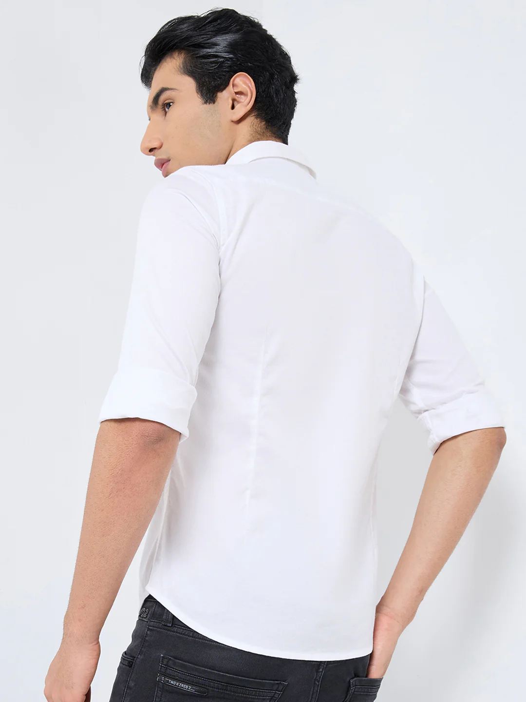 Men White Printed Slim Fit Shirt - Image 5