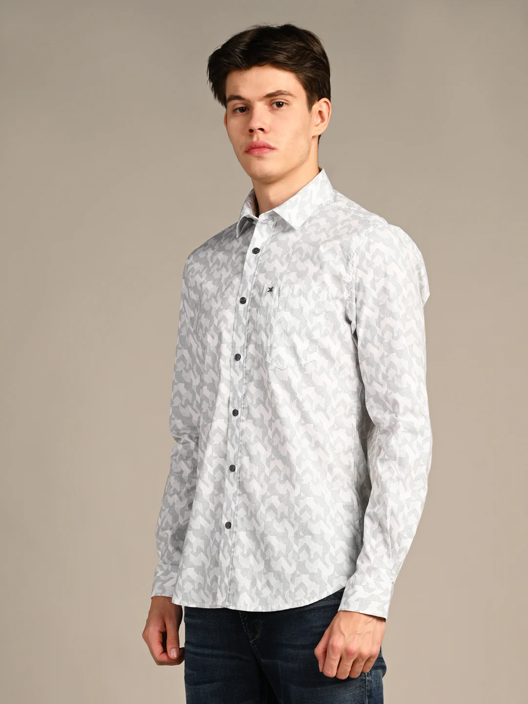 Full Sleeves SlimFit White All-Over Abstract Geometric Print Shirt - Image 6