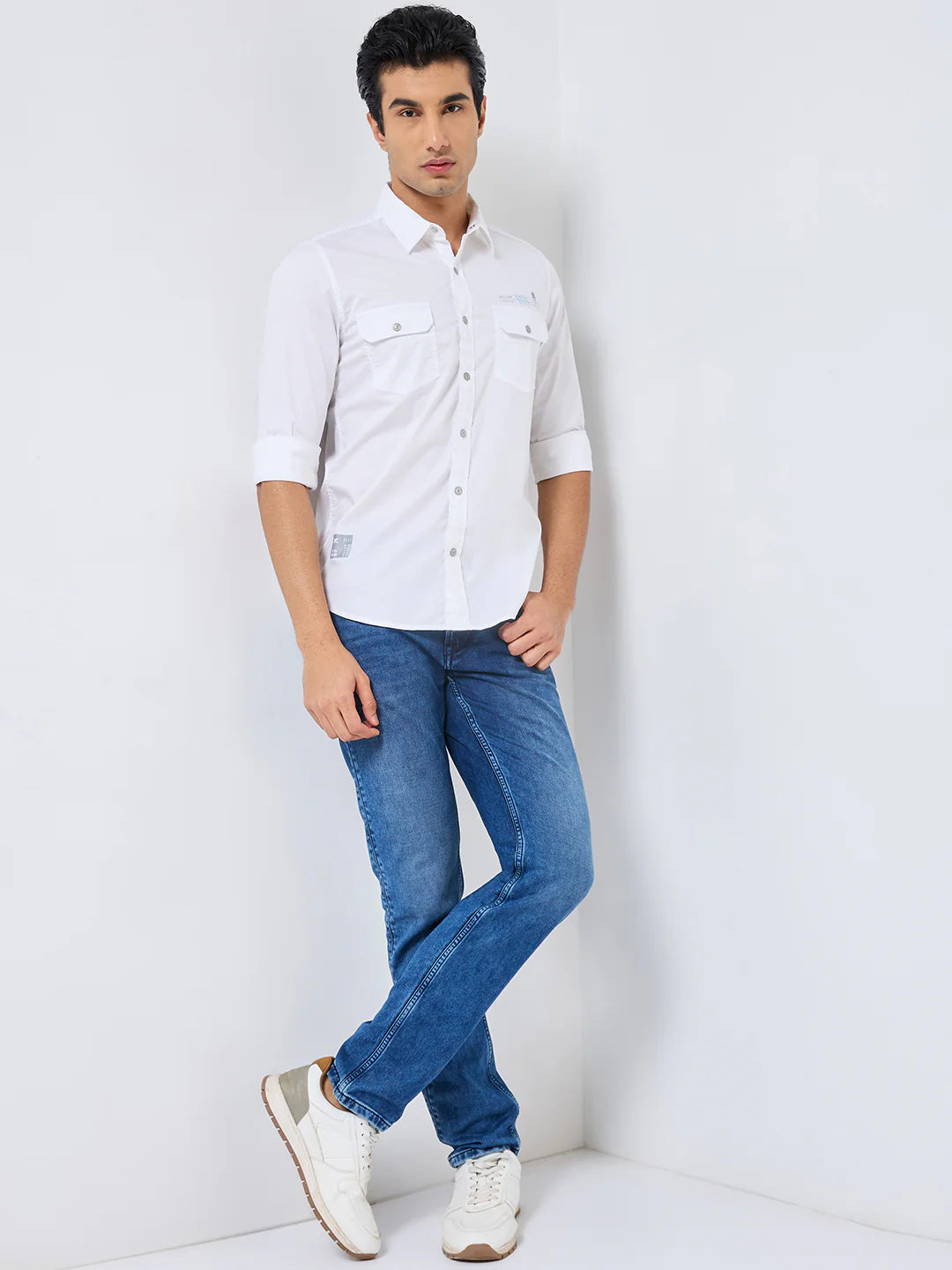 Full sleeves Slim Fit White Double Pocket Solid Shirt - Image 4
