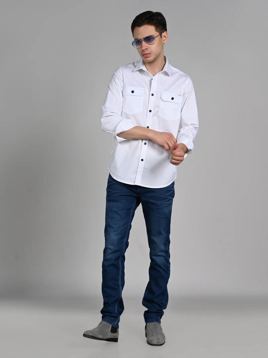 Full Sleeves Straight Fit White Double Pocket Solid Shirt - Image 3