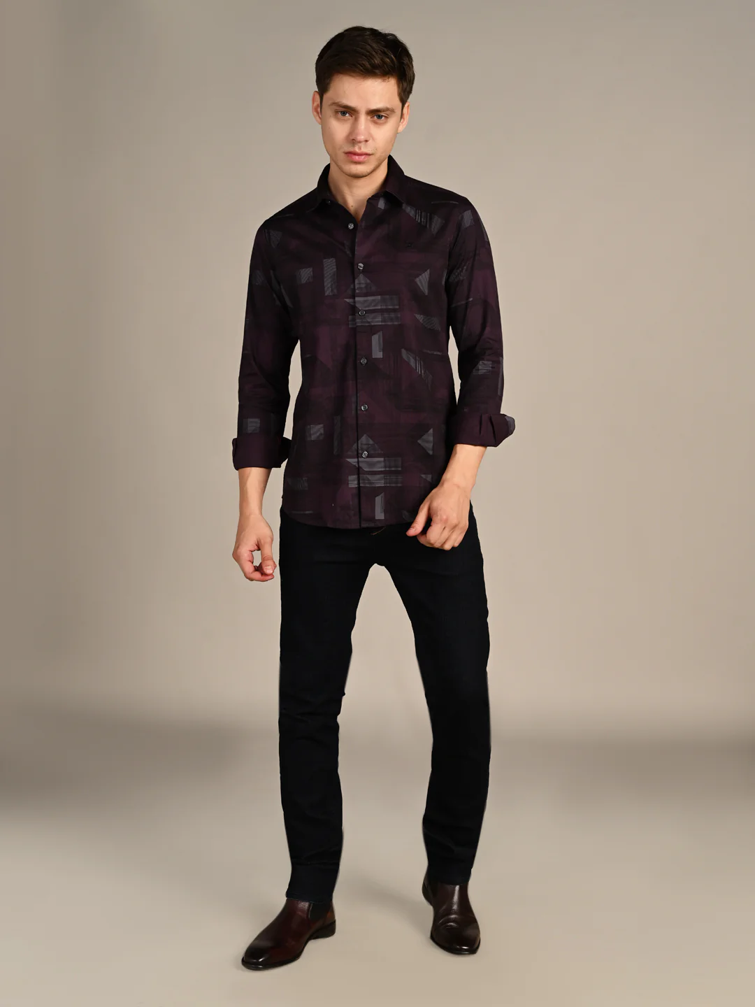 Full Sleeves Slim Fit Wine All-Over Big Geometric Print Shirt - Image 3