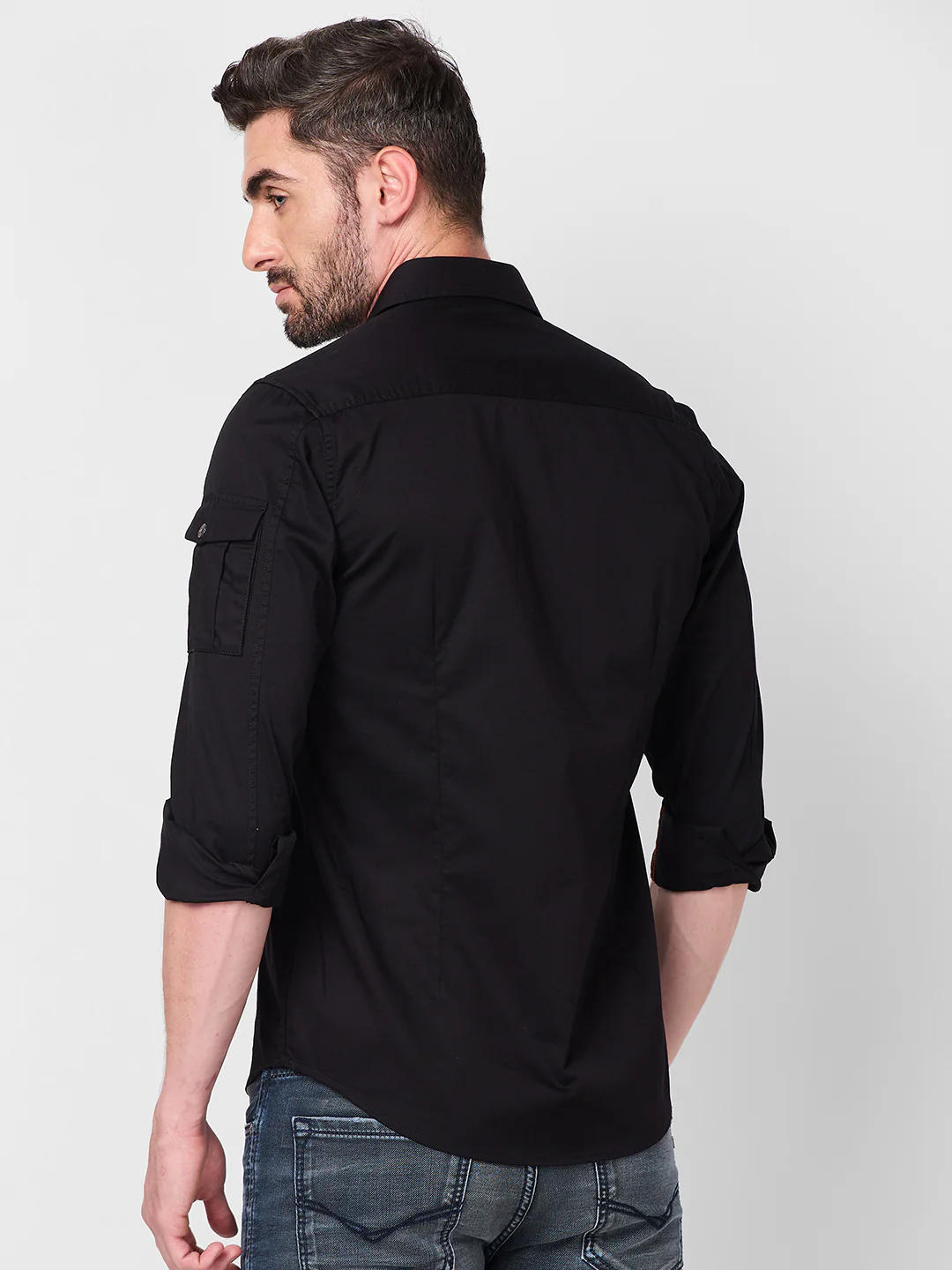 Men's Black Solid Slim Fit Shirts - Image 5