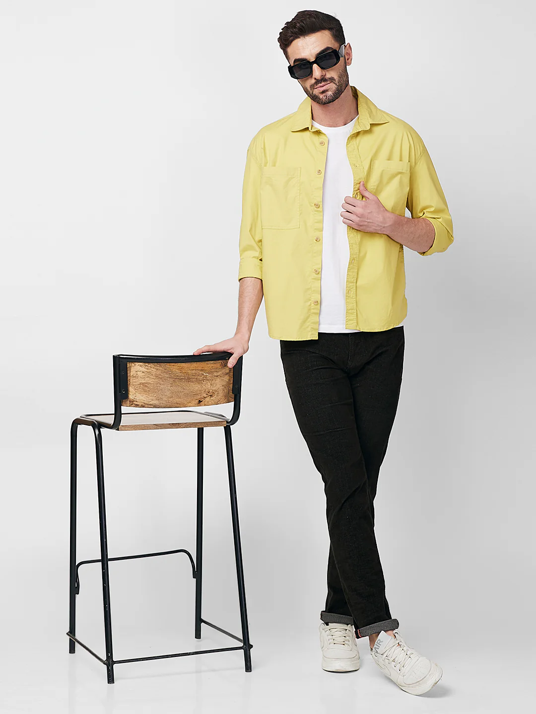 Men's Mustard Solid Loose Fit Shirts - Image 4