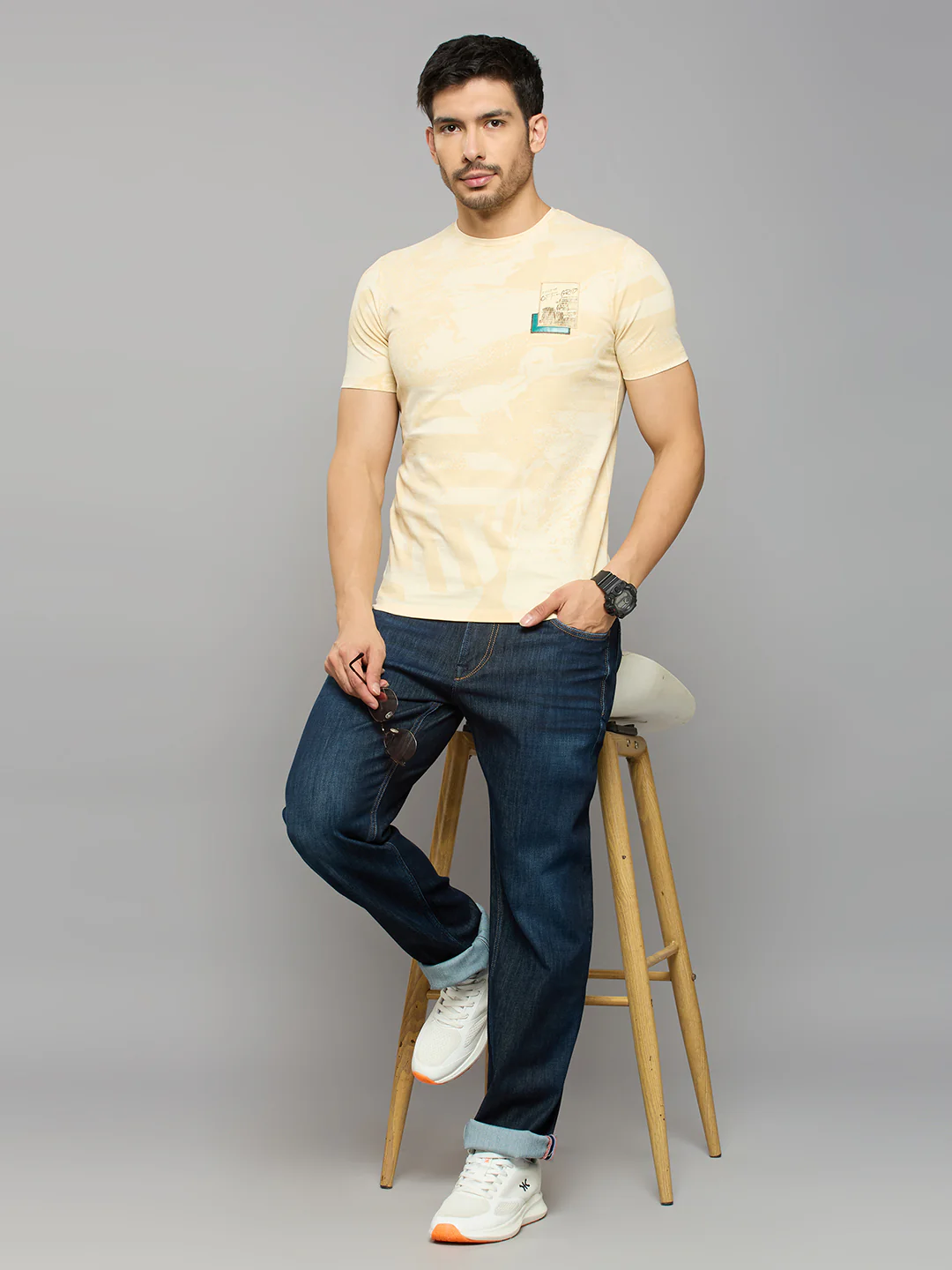 Men's Beige Printed Slim Fit T-Shirts - Image 6