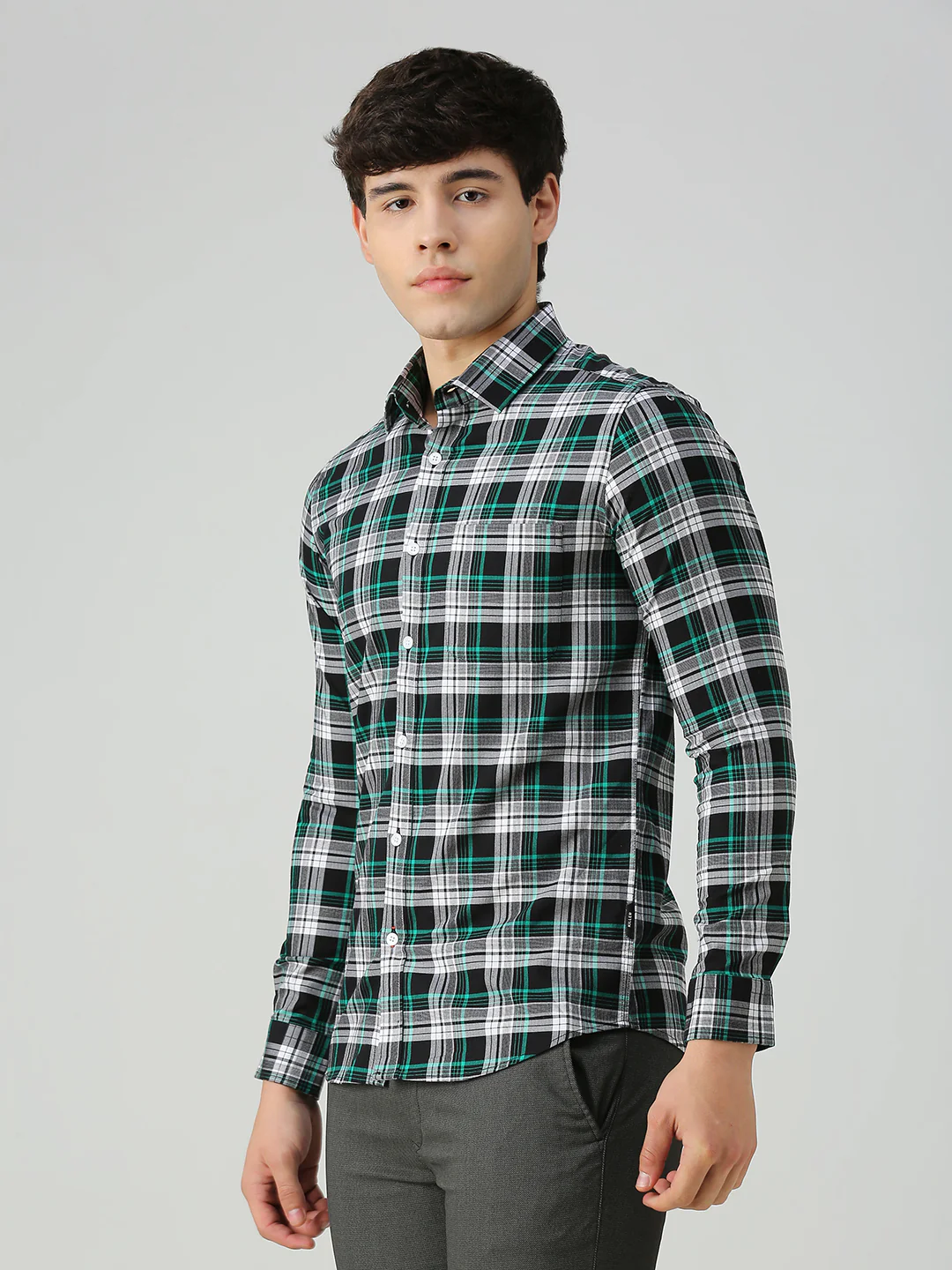 Men's Black Checks Slim Fit Shirts - Image 4