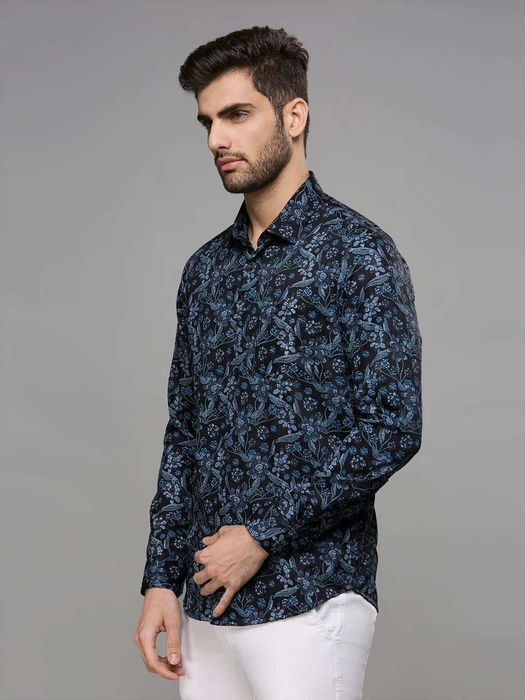 Men's Black Printed Slim Fit Shirts - Image 4