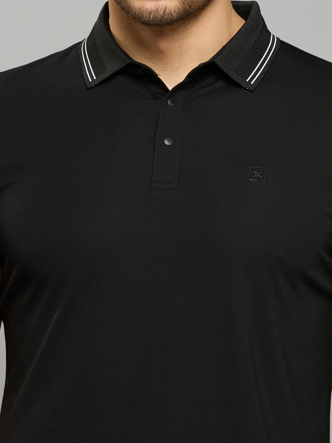 Men's Black Solid Slim Fit T-Shirts - Image 5
