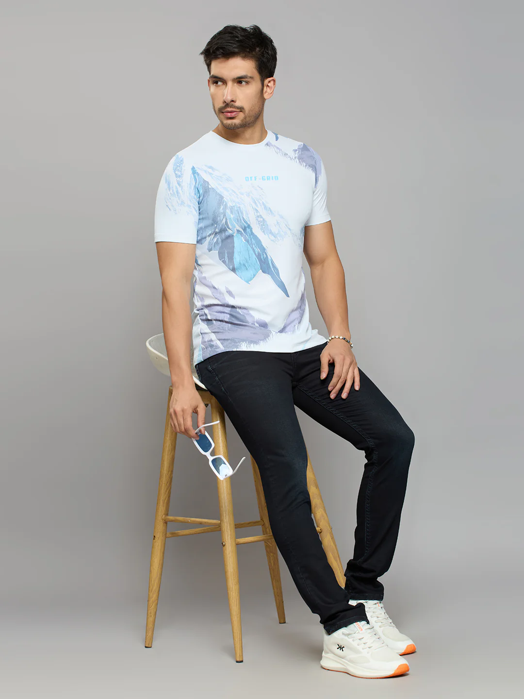 Men's Blue Printed Slim Fit T-Shirts - Image 6