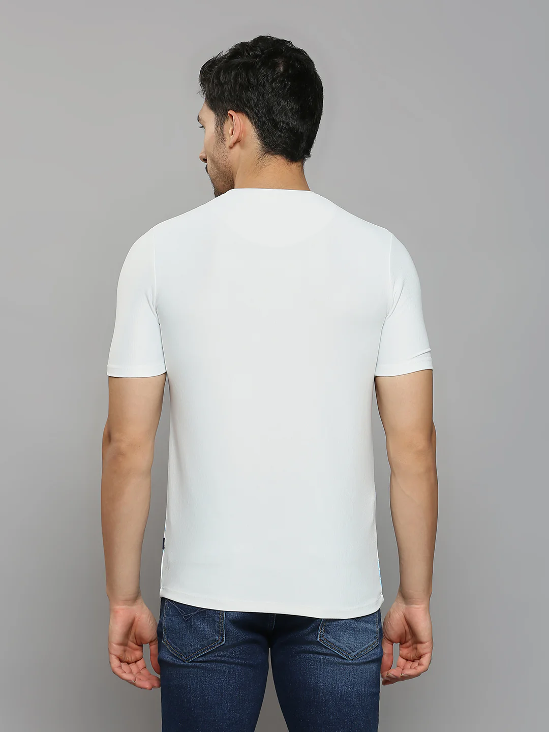 Men's Blue Printed Slim Fit T-Shirts - Image 4