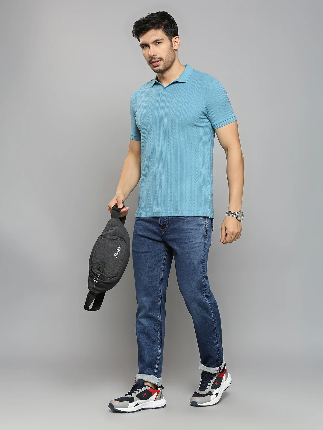 Men's Blue Solid Slim Fit T-Shirts - Image 6