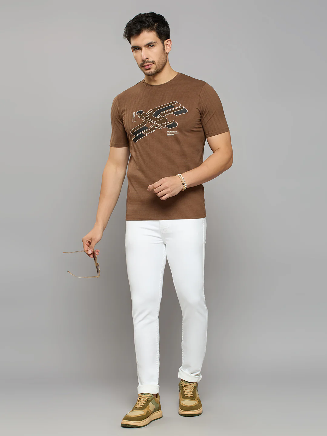 Men's Brown Printed Slim Fit T-Shirts - Image 6
