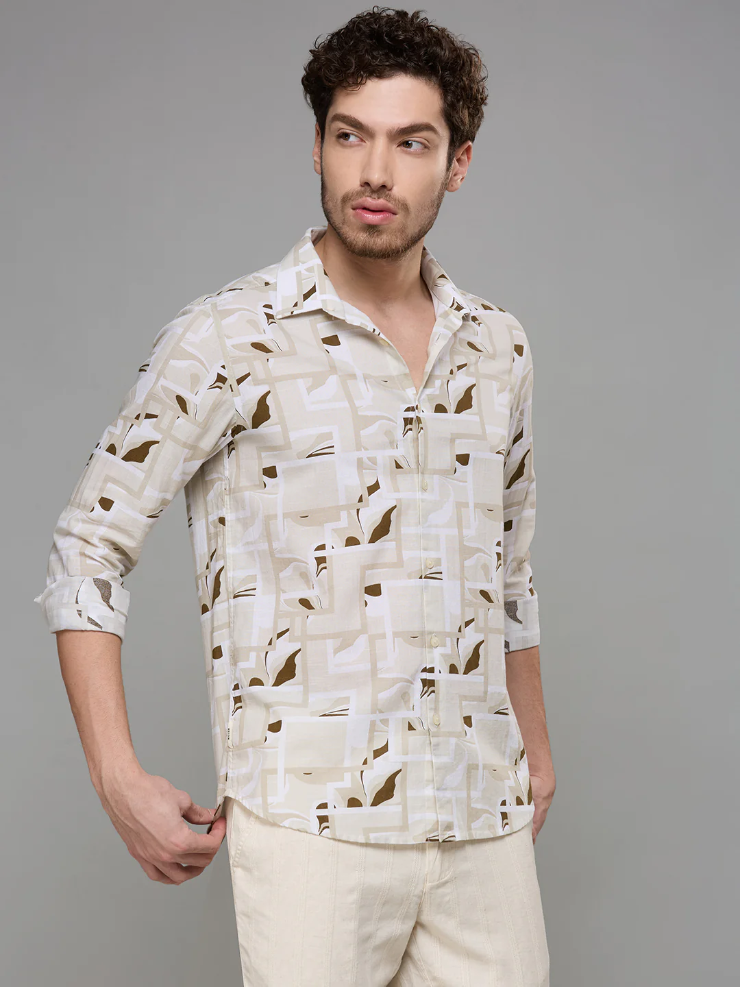 Men's Cream Printed Slim Fit Shirts - Image 5